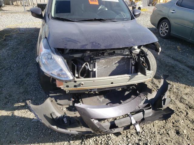 Photo 8 VIN: 3N1CN7AP7FL810873 - NISSAN VERSA S 