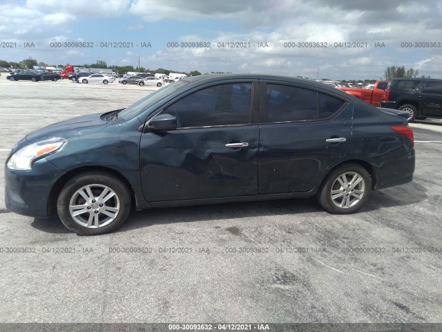 Photo 5 VIN: 3N1CN7AP7FL832856 - NISSAN VERSA 