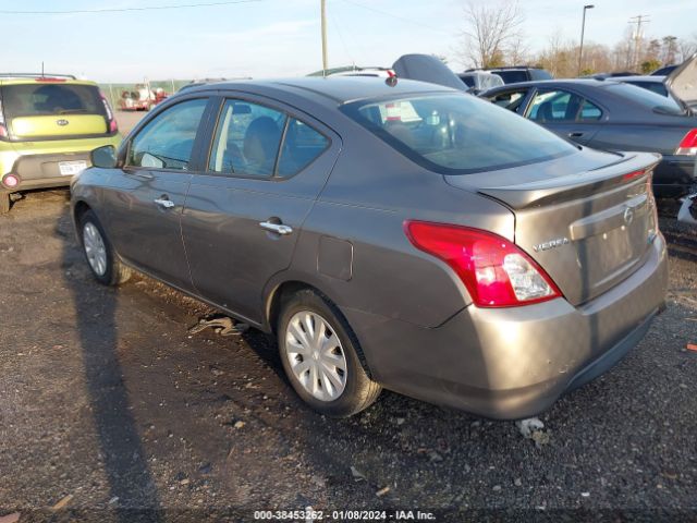 Photo 2 VIN: 3N1CN7AP7FL835904 - NISSAN VERSA 