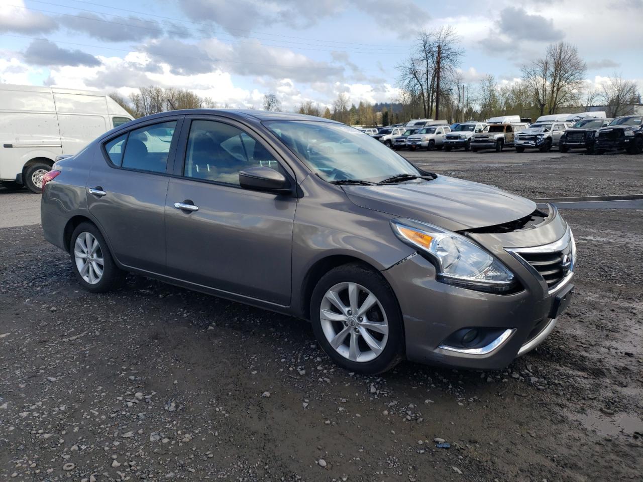 Photo 3 VIN: 3N1CN7AP7FL888991 - NISSAN VERSA 