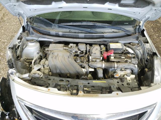 Photo 6 VIN: 3N1CN7AP7FL892944 - NISSAN VERSA S 