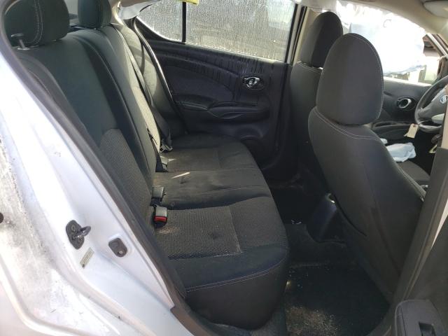 Photo 5 VIN: 3N1CN7AP7FL900055 - NISSAN VERSA S 