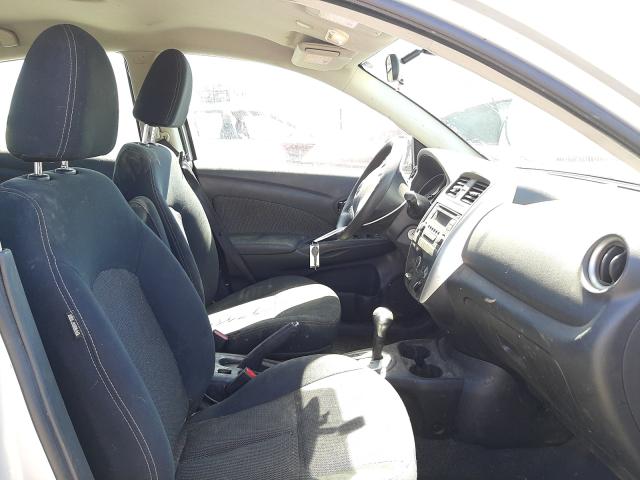 Photo 4 VIN: 3N1CN7AP7FL900542 - NISSAN VERSA S 