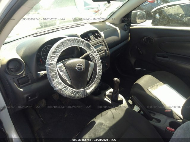 Photo 4 VIN: 3N1CN7AP7FL947182 - NISSAN VERSA 