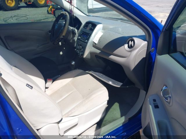 Photo 4 VIN: 3N1CN7AP7GL805982 - NISSAN VERSA 