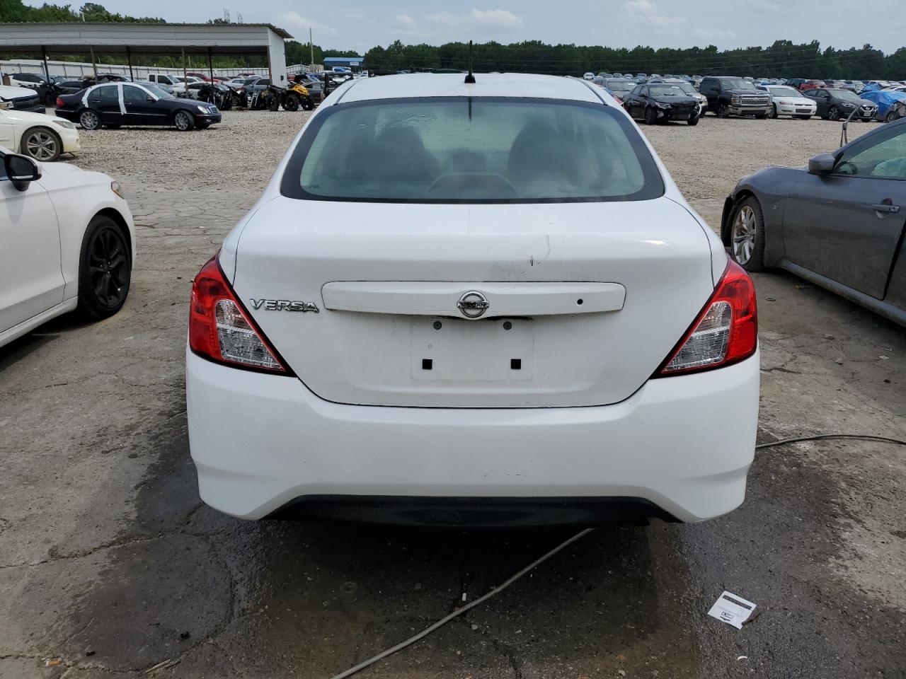 Photo 5 VIN: 3N1CN7AP7GL875112 - NISSAN VERSA 