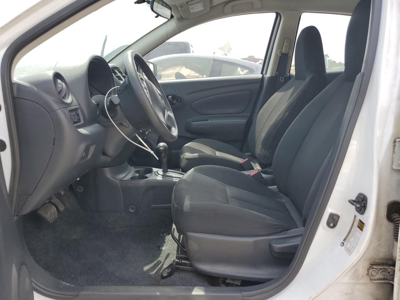 Photo 6 VIN: 3N1CN7AP7GL875112 - NISSAN VERSA 