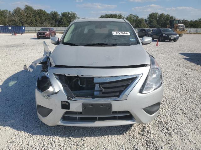 Photo 4 VIN: 3N1CN7AP7GL880987 - NISSAN VERSA S 