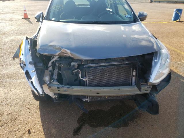 Photo 8 VIN: 3N1CN7AP7GL883338 - NISSAN VERSA S 