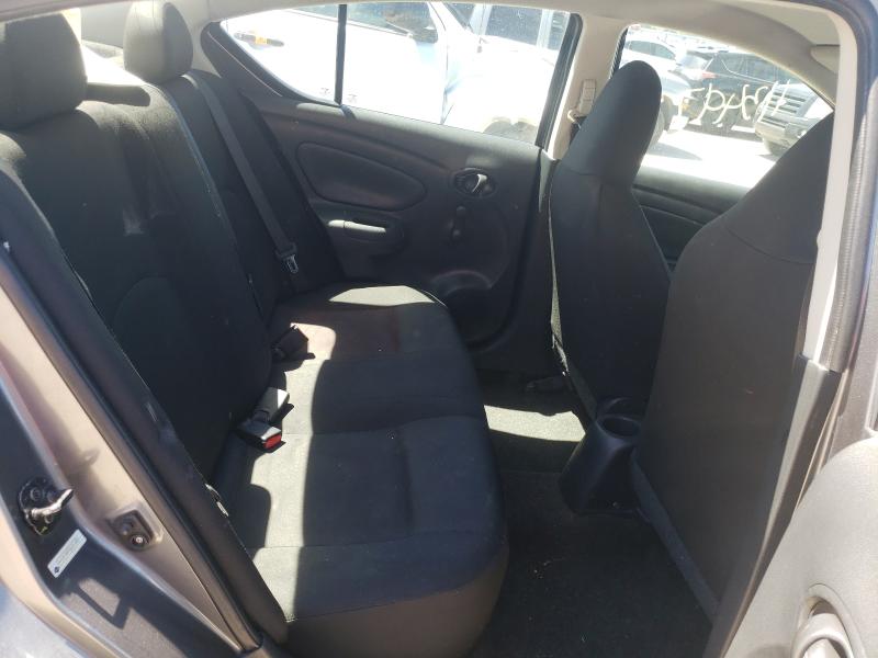 Photo 5 VIN: 3N1CN7AP7GL912899 - NISSAN VERSA S 