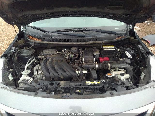 Photo 9 VIN: 3N1CN7AP7GL916337 - NISSAN VERSA 