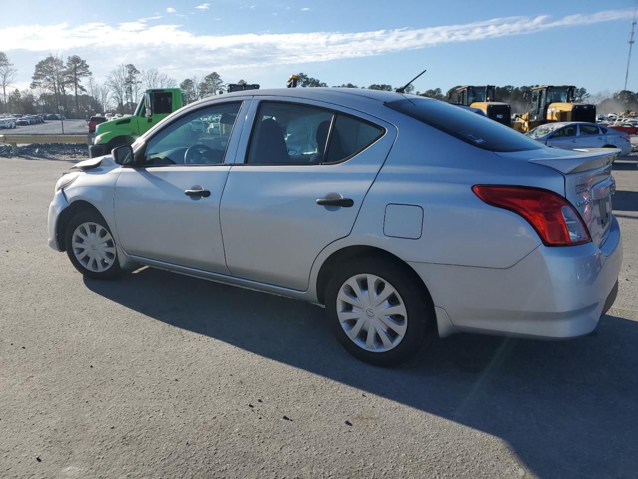 Photo 1 VIN: 3N1CN7AP7GL918380 - NISSAN VERSA 