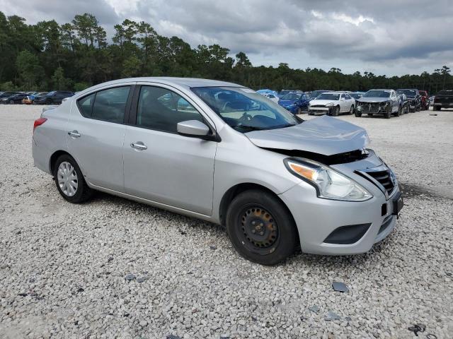 Photo 3 VIN: 3N1CN7AP7HK465370 - NISSAN VERSA S 