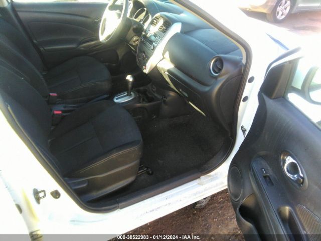 Photo 4 VIN: 3N1CN7AP7HL815946 - NISSAN VERSA S 