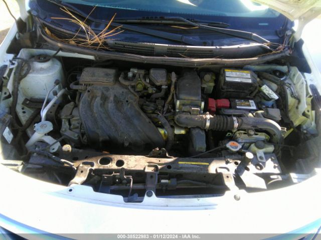 Photo 9 VIN: 3N1CN7AP7HL815946 - NISSAN VERSA S 