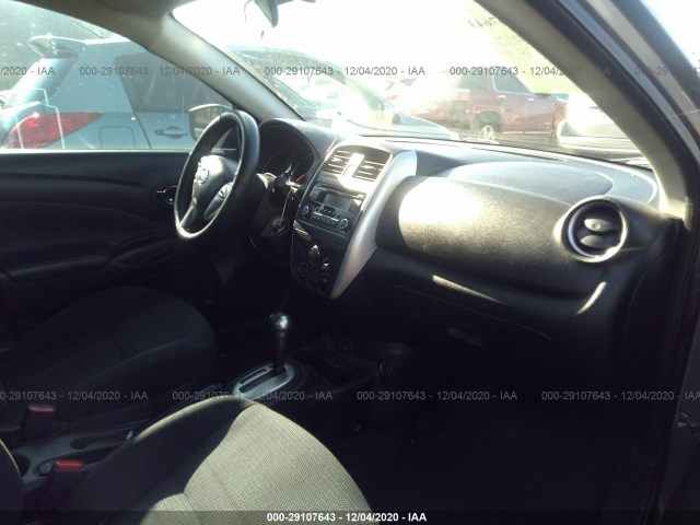 Photo 4 VIN: 3N1CN7AP7HL852897 - NISSAN VERSA SEDAN 