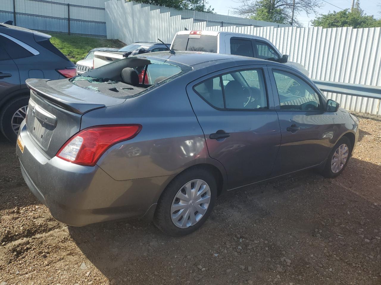 Photo 2 VIN: 3N1CN7AP7HL893563 - NISSAN VERSA 