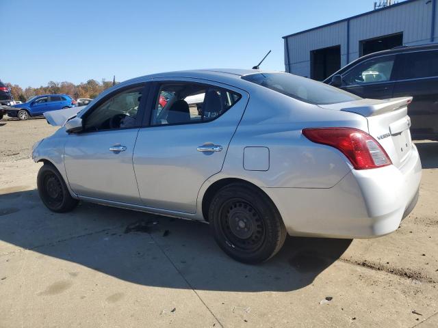 Photo 1 VIN: 3N1CN7AP7JK404929 - NISSAN VERSA S 