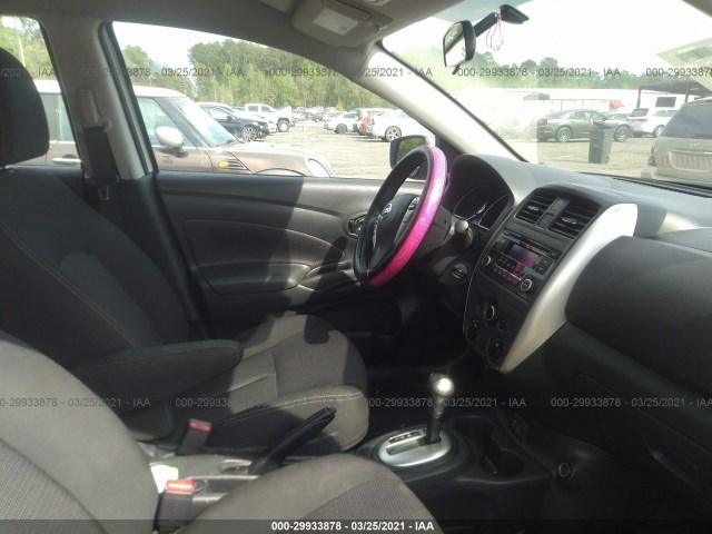 Photo 4 VIN: 3N1CN7AP7JK409211 - NISSAN VERSA SEDAN 