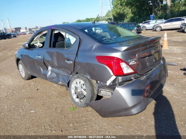 Photo 2 VIN: 3N1CN7AP7JL802975 - NISSAN VERSA 