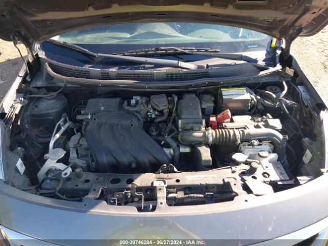 Photo 9 VIN: 3N1CN7AP7JL802975 - NISSAN VERSA 