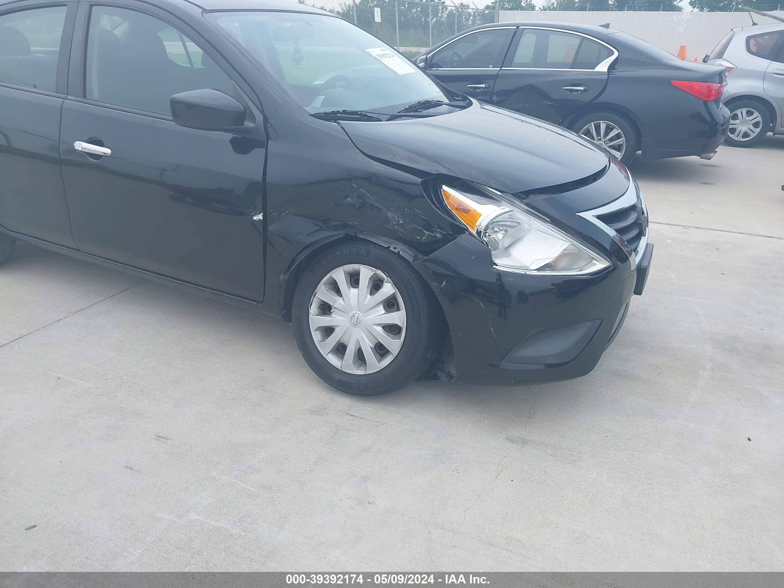 Photo 5 VIN: 3N1CN7AP7JL804550 - NISSAN VERSA 