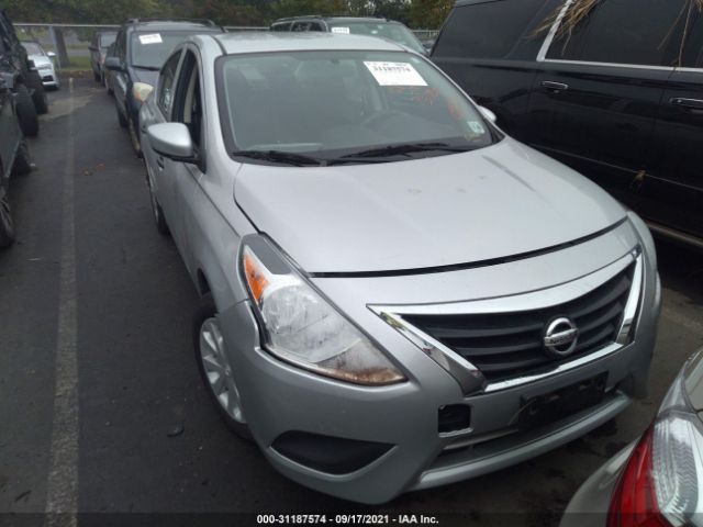 Photo 5 VIN: 3N1CN7AP7JL820960 - NISSAN VERSA SEDAN 