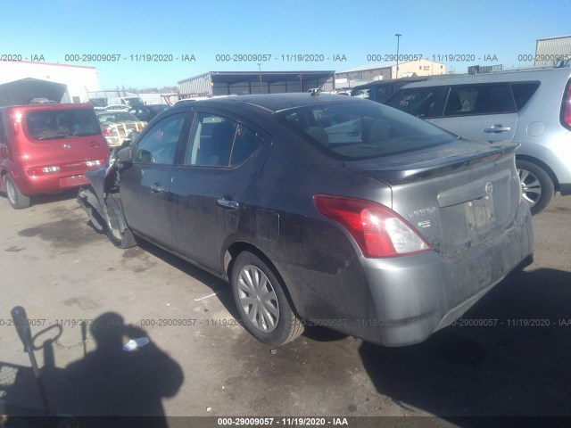 Photo 2 VIN: 3N1CN7AP7JL825124 - NISSAN VERSA SEDAN 