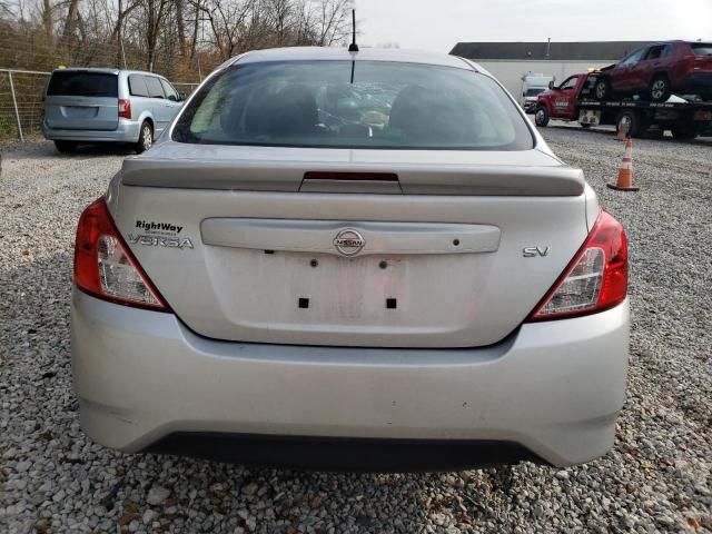 Photo 5 VIN: 3N1CN7AP7JL832008 - NISSAN VERSA S 