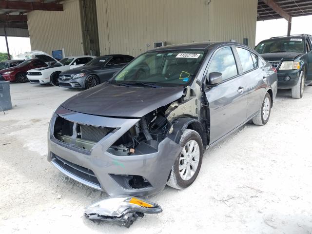 Photo 1 VIN: 3N1CN7AP7JL833398 - NISSAN VERSA SEDAN 