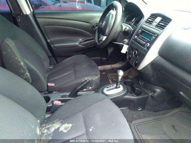 Photo 4 VIN: 3N1CN7AP7JL834132 - NISSAN VERSA SEDAN 