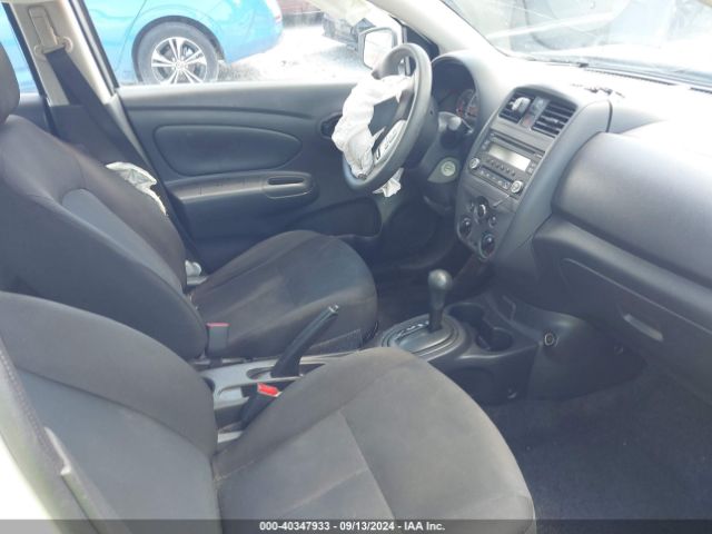 Photo 4 VIN: 3N1CN7AP7JL837872 - NISSAN VERSA 