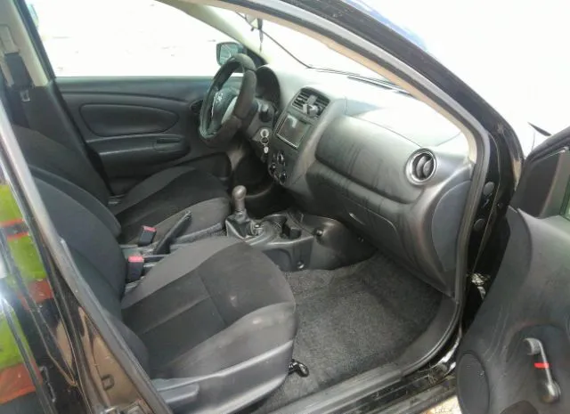 Photo 4 VIN: 3N1CN7AP7JL841680 - NISSAN VERSA SEDAN 