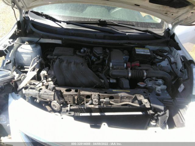 Photo 9 VIN: 3N1CN7AP7JL852226 - NISSAN VERSA SEDAN 