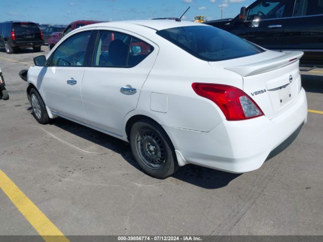 Photo 2 VIN: 3N1CN7AP7JL860715 - NISSAN VERSA 