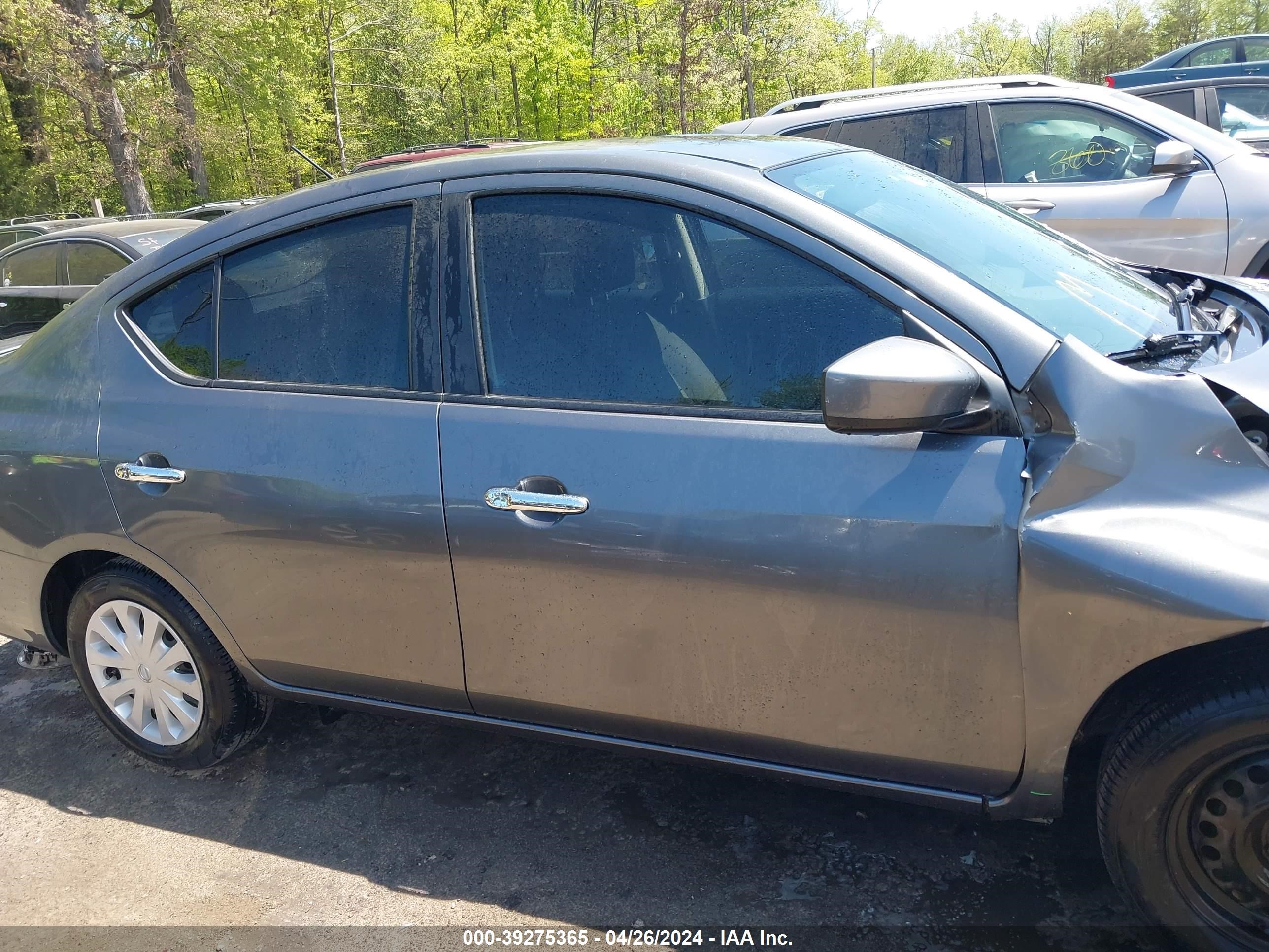 Photo 12 VIN: 3N1CN7AP7JL864215 - NISSAN VERSA 