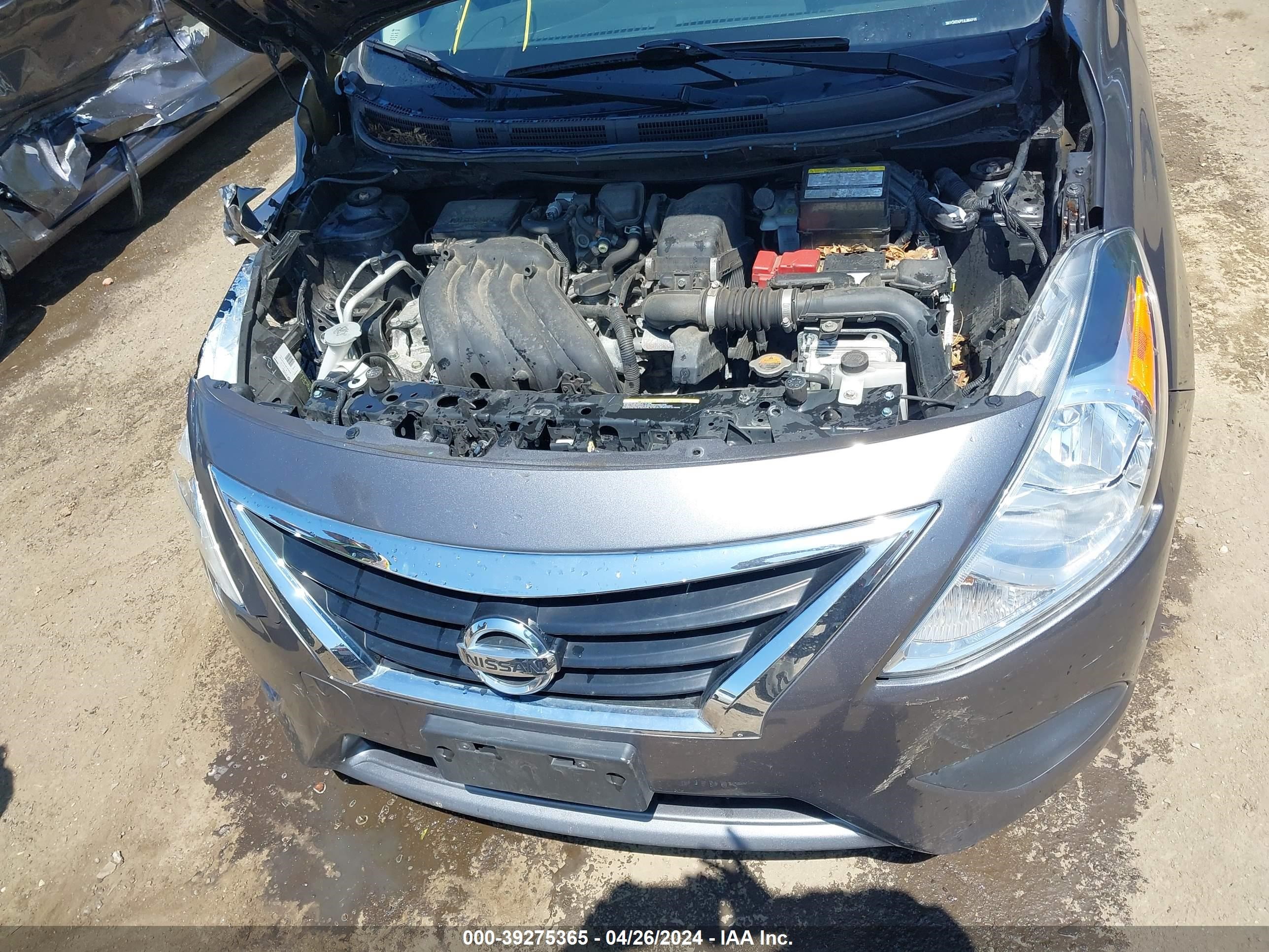 Photo 9 VIN: 3N1CN7AP7JL864215 - NISSAN VERSA 