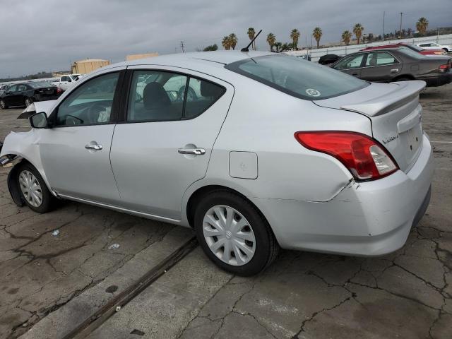 Photo 1 VIN: 3N1CN7AP7JL865168 - NISSAN VERSA 