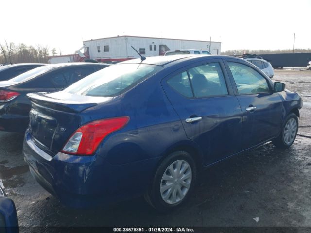 Photo 3 VIN: 3N1CN7AP7JL865753 - NISSAN VERSA 