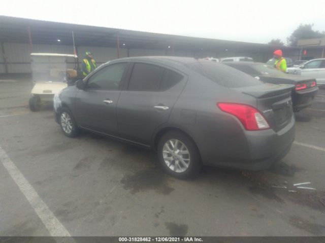 Photo 2 VIN: 3N1CN7AP7JL879877 - NISSAN VERSA SEDAN 