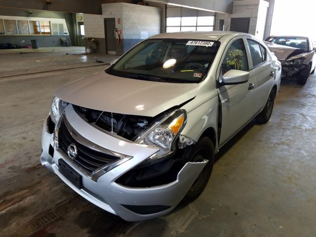 Photo 1 VIN: 3N1CN7AP7JL884769 - NISSAN VERSA 