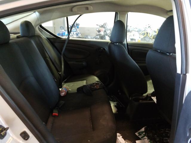 Photo 5 VIN: 3N1CN7AP7JL884769 - NISSAN VERSA 