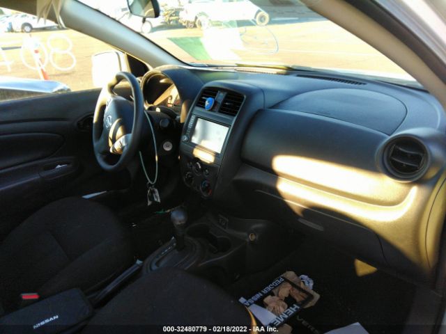 Photo 4 VIN: 3N1CN7AP7JL887333 - NISSAN VERSA SEDAN 