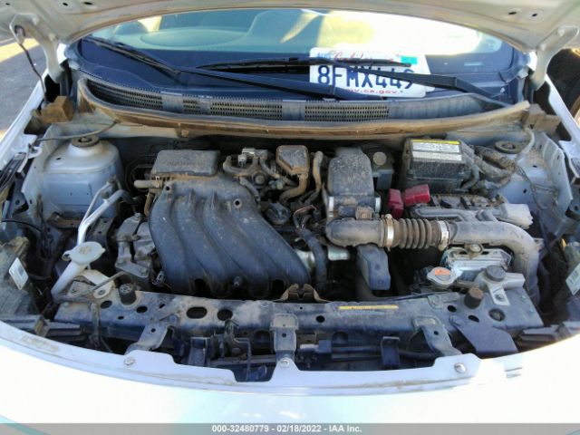 Photo 9 VIN: 3N1CN7AP7JL887333 - NISSAN VERSA SEDAN 