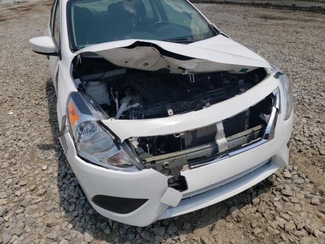 Photo 8 VIN: 3N1CN7AP7JL888112 - NISSAN VERSA S 