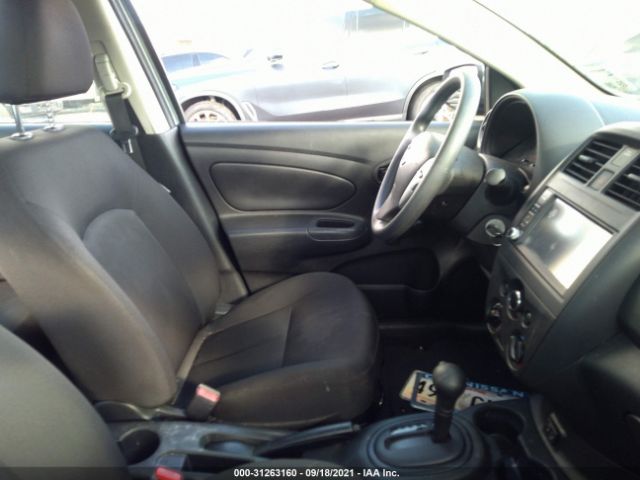 Photo 4 VIN: 3N1CN7AP7JL888594 - NISSAN VERSA SEDAN 