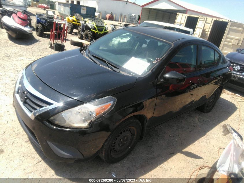 Photo 1 VIN: 3N1CN7AP7KL802704 - NISSAN VERSA 