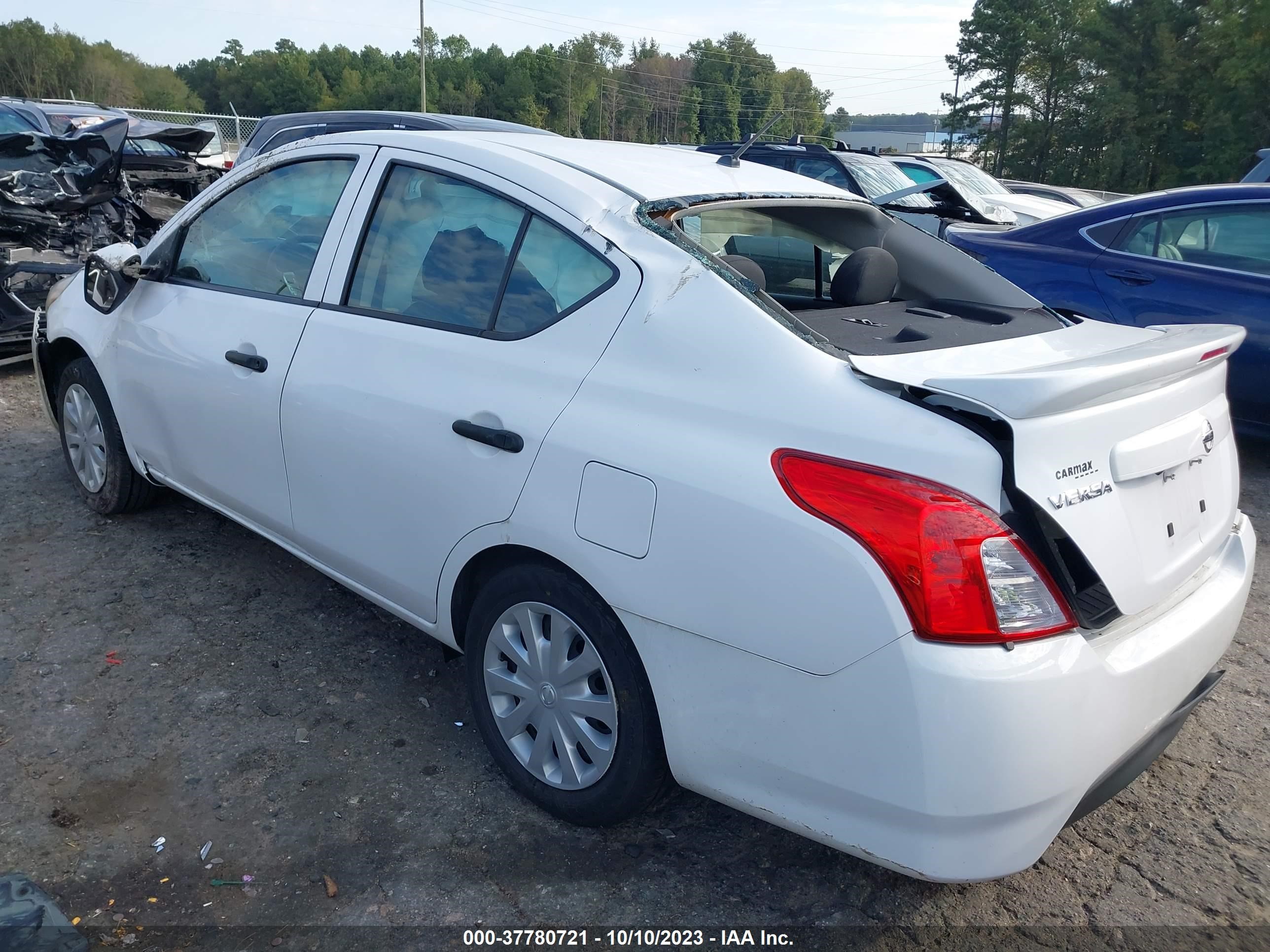 Photo 13 VIN: 3N1CN7AP7KL814027 - NISSAN VERSA 