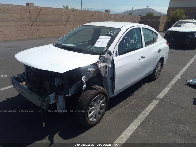 Photo 1 VIN: 3N1CN7AP7KL821530 - NISSAN VERSA SEDAN 