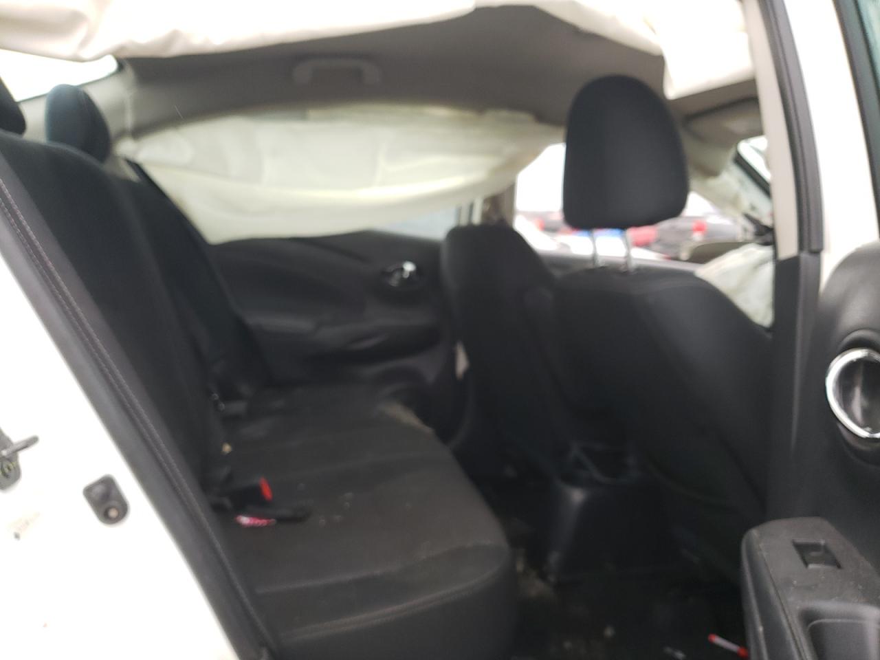 Photo 9 VIN: 3N1CN7AP7KL857539 - NISSAN VERSA 